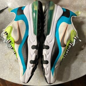 Nike Air Max 270 Big Kid’s Shoe Size 6Y